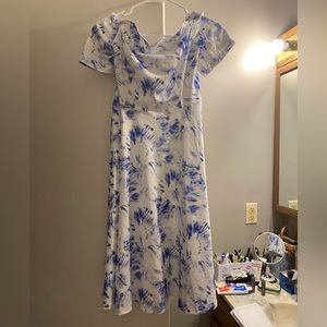 Gorgeous Belle Pogue fit and flare, retro dress